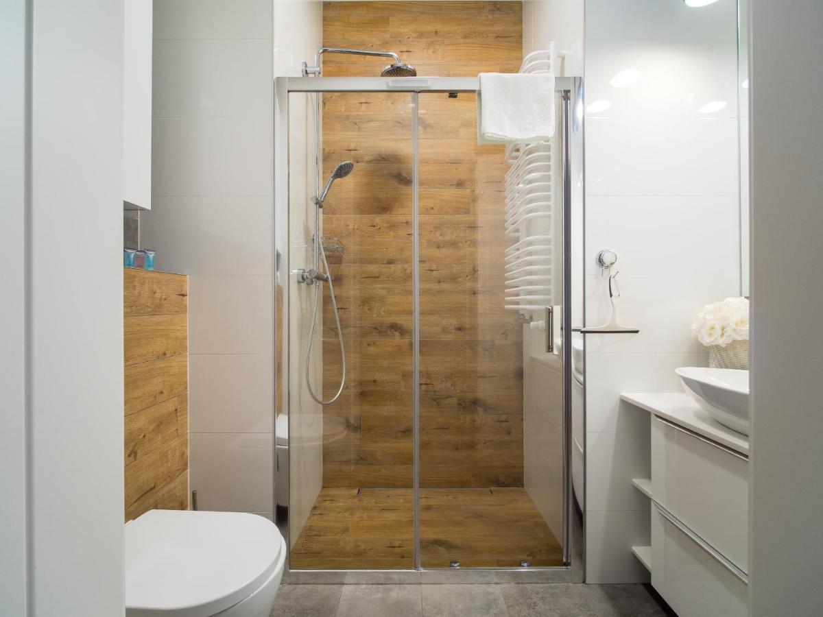 Prymasa Tysiaclecia 83A City Center Viev Sperate Bedroom By Perfect Apart 530 Warschau Exterior foto